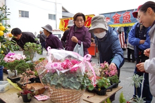 花のまちふれあいコンサート・互市
