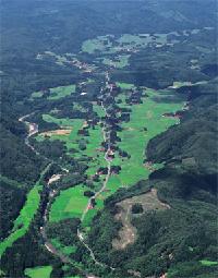 Aerial photo of Hondera, Genbichō, Ichinoseki, Iwate. 