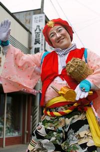門付けで祝う家内安全、商売繁盛