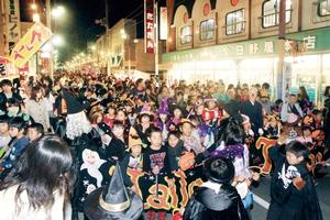 千厩で「夜市でハロウィン」